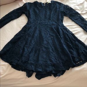 Long sleeve flowy navy blue lace dress